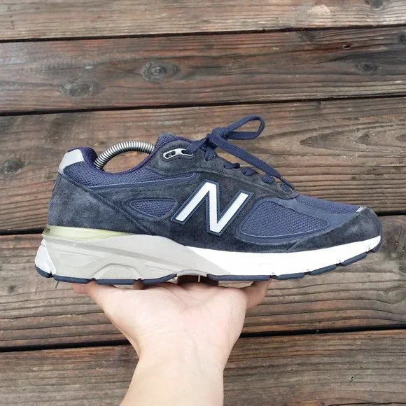 Size 10.5 Women /Size 9 Men New Balance 990v4 Made In USA United States America - Picture 3 of 8